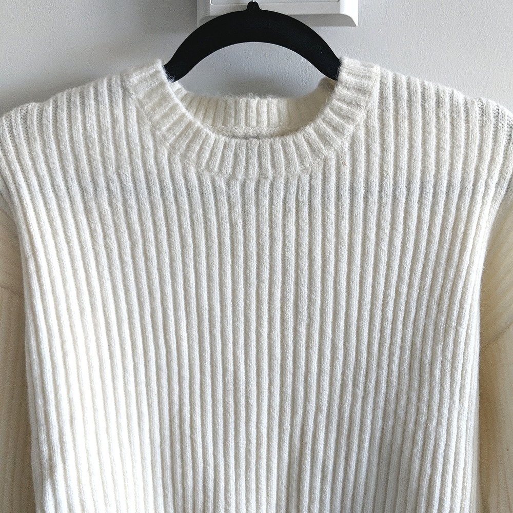 NWOT Dynamite Ivory Sweater - Picture 2 of 5